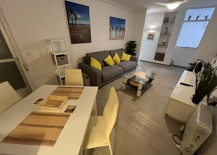2 Minutes From The Beach