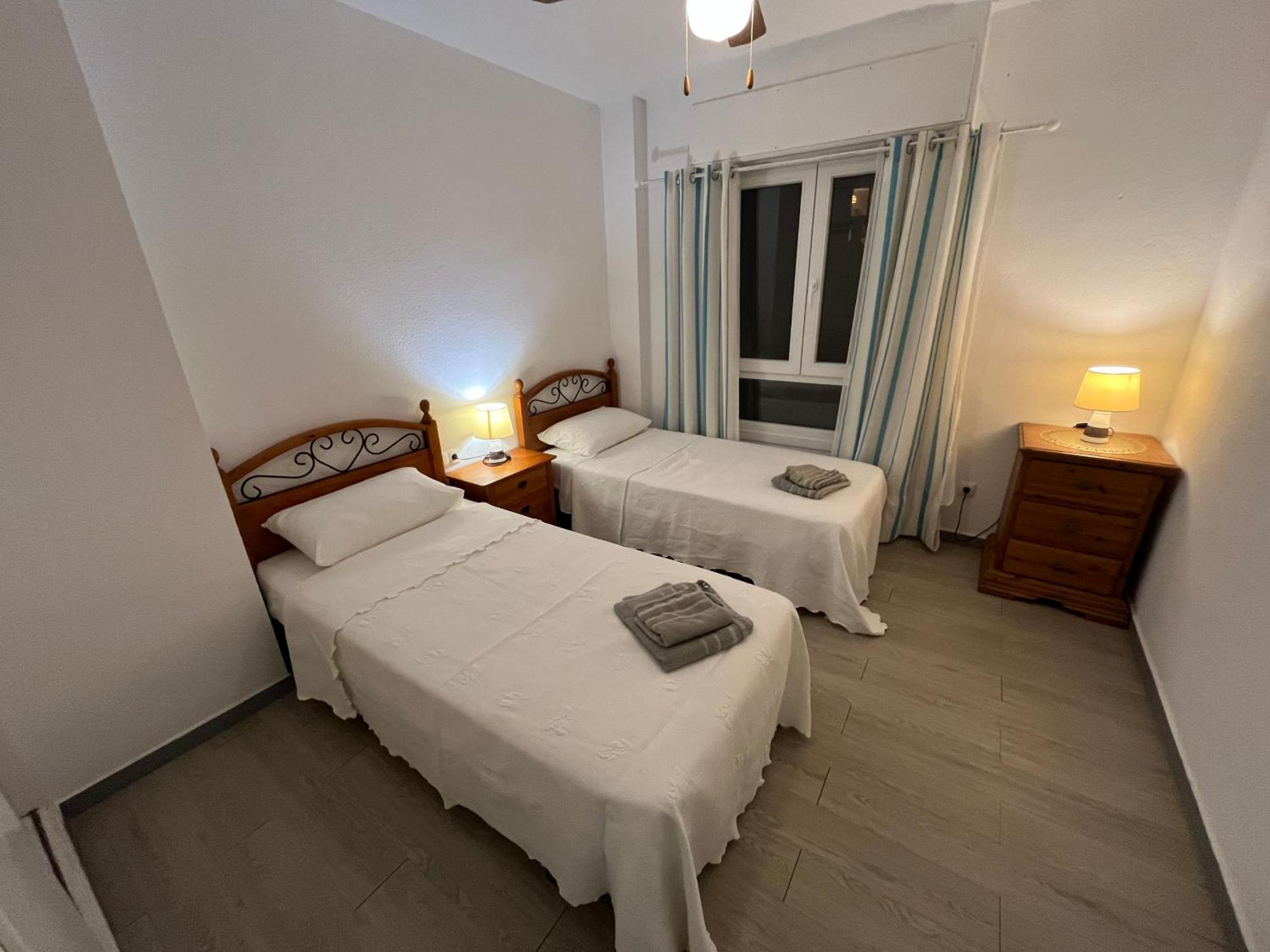 Apartment 2 Minutes From The *