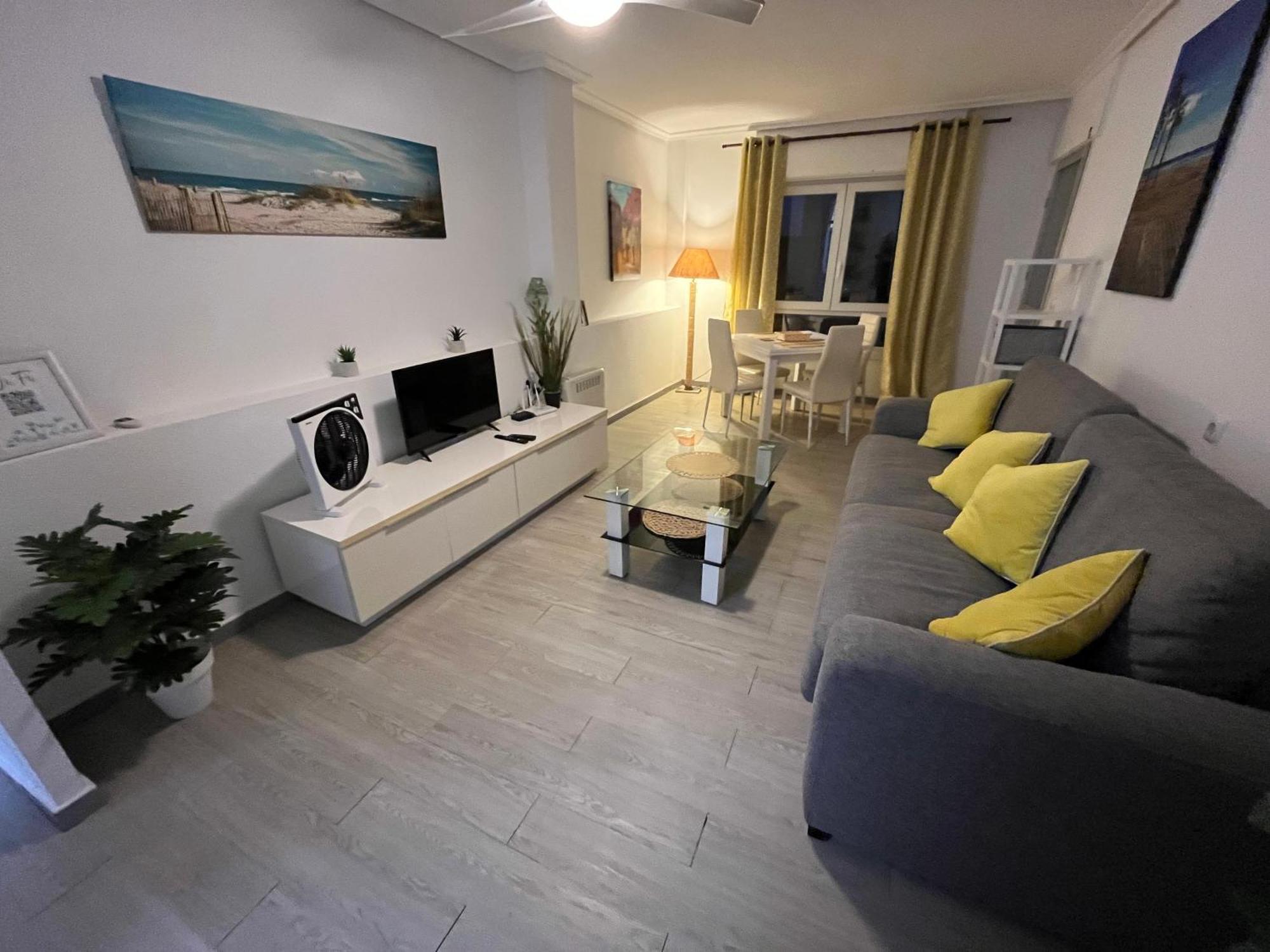 2 Minutes From The Apartment La Mata (Torrevieja)